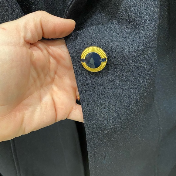 Navy Blue Business Suit - Picture 4 of 7